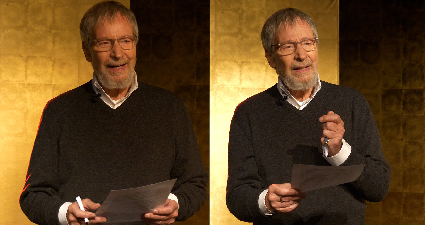 Wolfgang 3x Wolfgang Keuter steht vor einem goldenem Paravant. Er hält einen Vortrag und sieht interessiert sein Publikum an