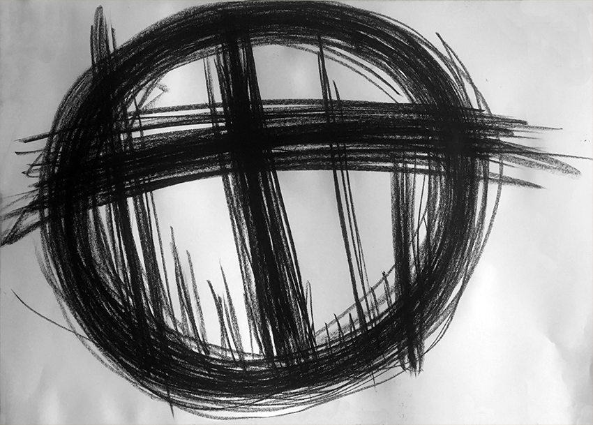 006_Formelhaftes_Zeichnen Kohlezeichnung. Kreis und in der Mitte ein Kreuz